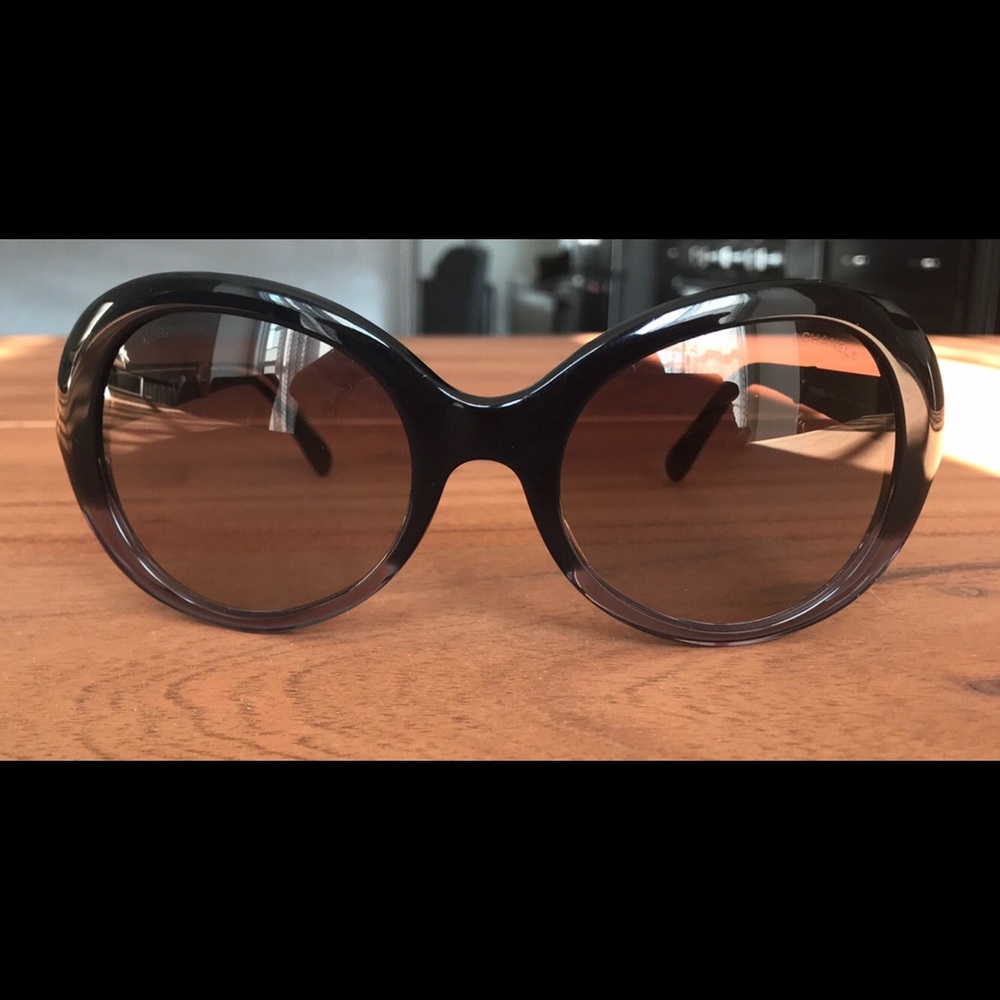 Chanel 5156 1175/3c Black /Gradient sunglasses.